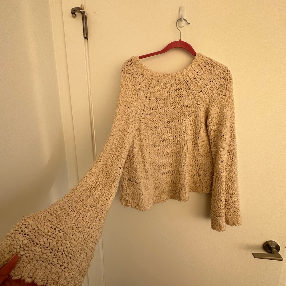 Cream sweater - Picture 3 of 3
